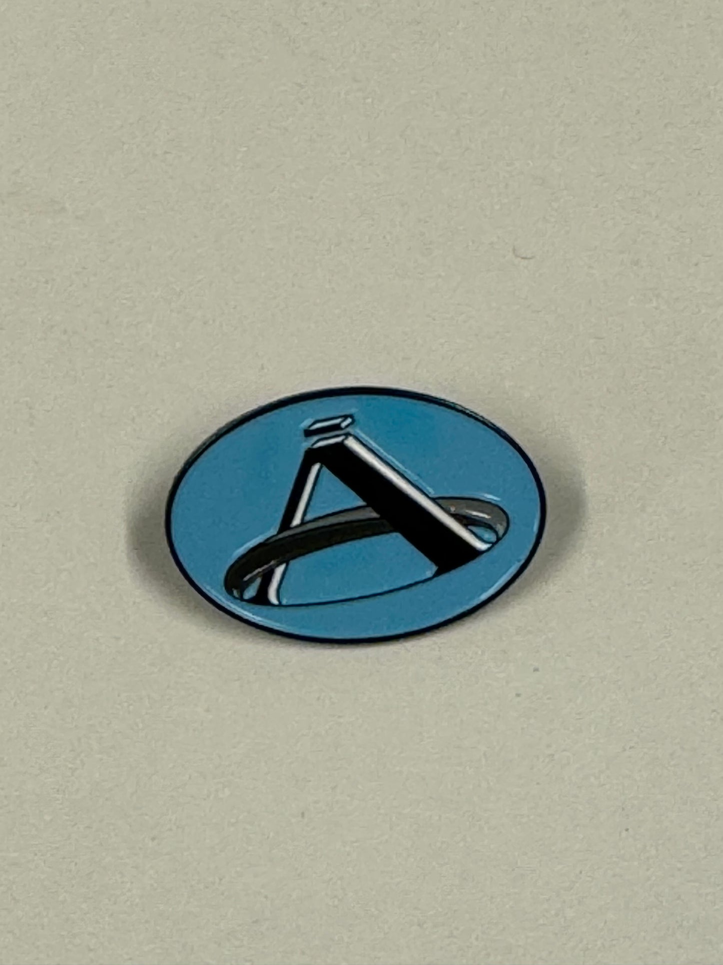 IGS Logo Lapel Pin